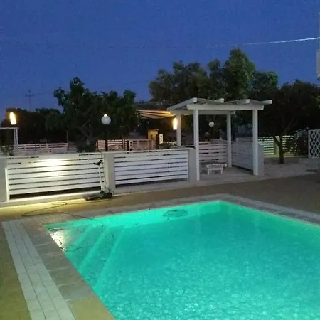 Ginevra - & Piscina Hébergement de vacances