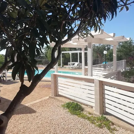 Ginevra - & Piscina Polignano a Mare